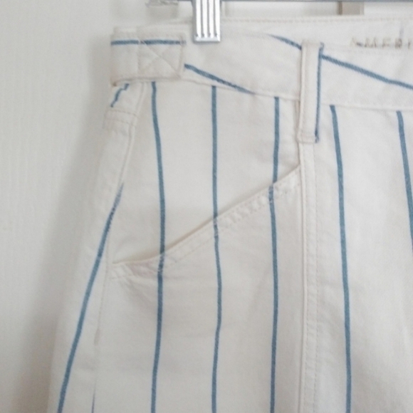 American Eagle High Rise Stretch White Mini Stripe Denim Skirt Size 2 Beach new - Picture 2 of 6